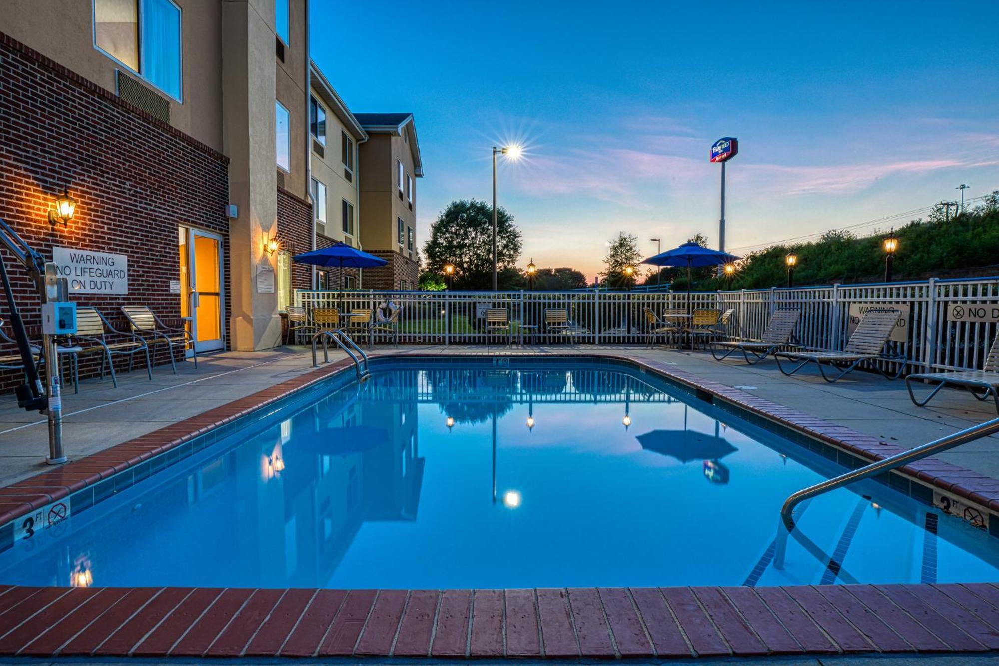 Hotel Fairfield Charlotte Norman