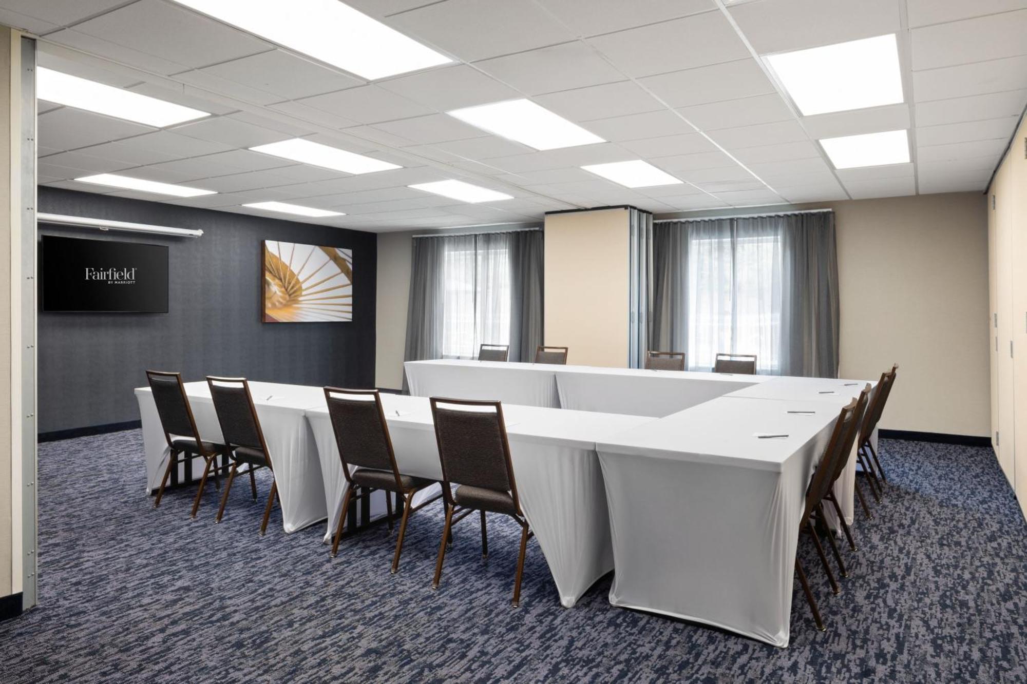 Hotel Fairfield Charlotte Norman Mooresville