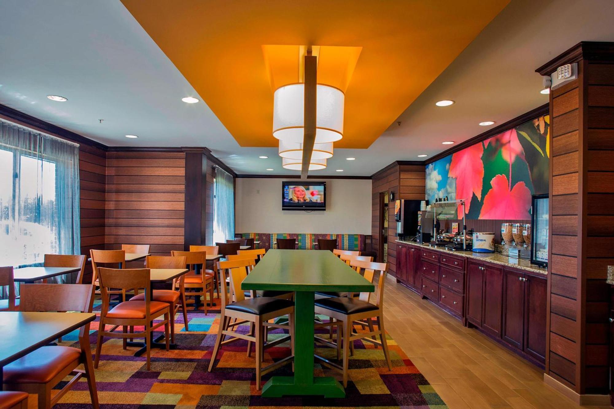Hotel Fairfield Charlotte Norman Mooresville